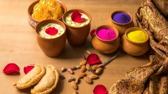 holi gifts